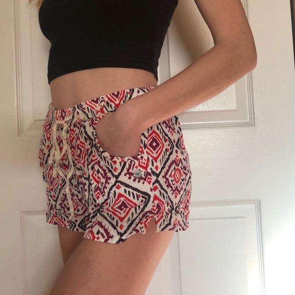 Roxy Patterned Shorts - Picture 1 of 3